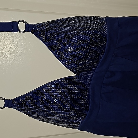 My BraTops Royal Blue Tie Up Halter Padded Cups Shelf Bra VGUC Size? 2AF - Picture 2 of 10